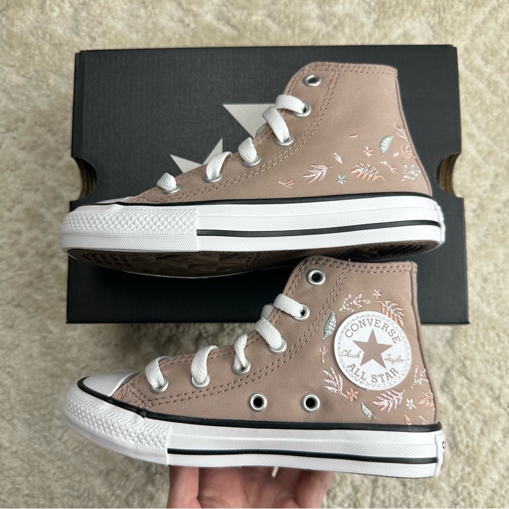 Converse Kids Youth Chuck Taylor Shoes